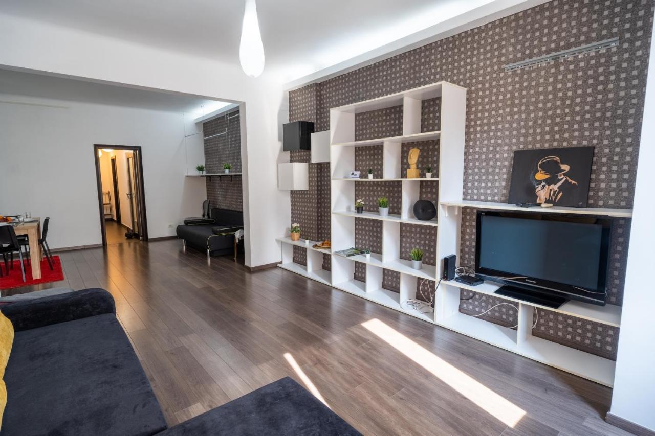Cozy & Spacious Flat Near Victoriei Square Bukarest Exterior foto